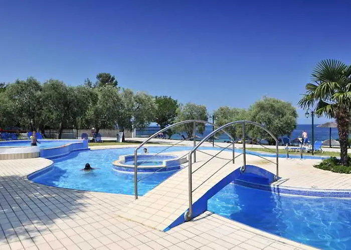 Hotel de apartamente Akti Belvedere Color & Essence 3*