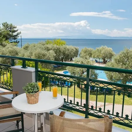 Ξενοδοχείο με διαμερίσματα Akti Belvedere Color & Essence