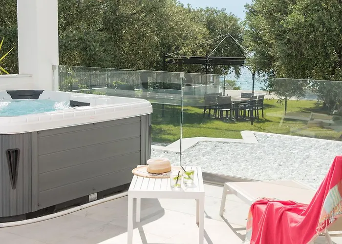 Akti Belvedere Color & Essence Appart hôtel